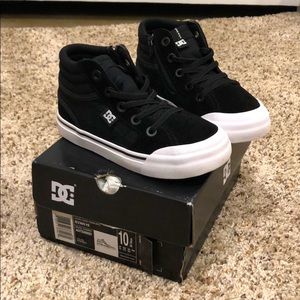 NEW Toddlers DC Evans Hi